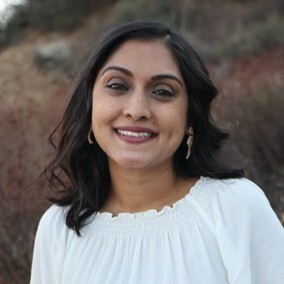 A photo of Poonam Natha is captured. She is a LMFT and co-founder of Level Up Leaders Inc. Poonam is featured on the Practice of the Practice, a therapist podcast.